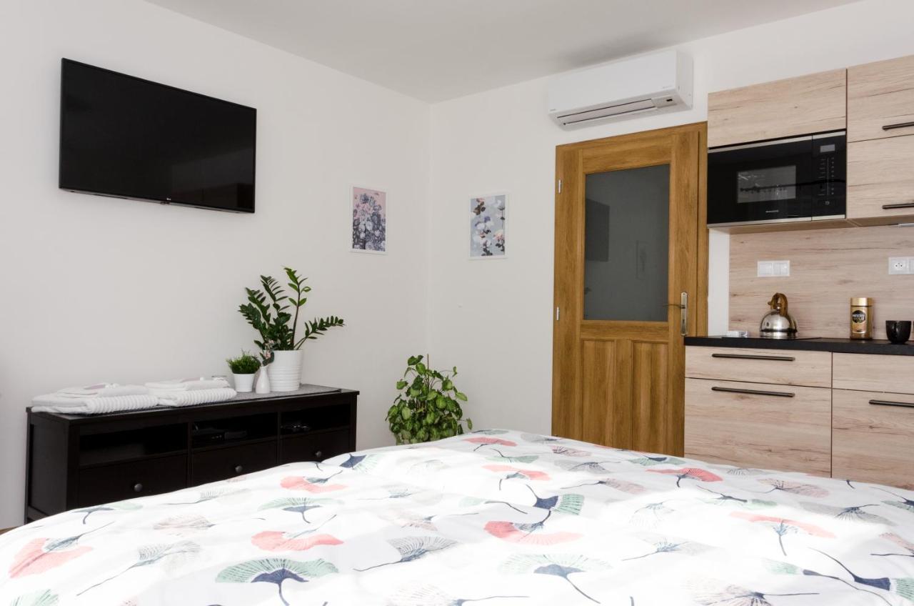 Apartmany U Kotacku Veverske Kninice Dış mekan fotoğraf